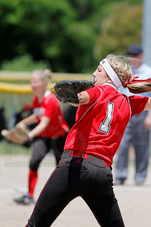 Harmony Grove vs Rivercrest 3A State Playoffs 5-13-13 (© Justin Manning) JWM0010