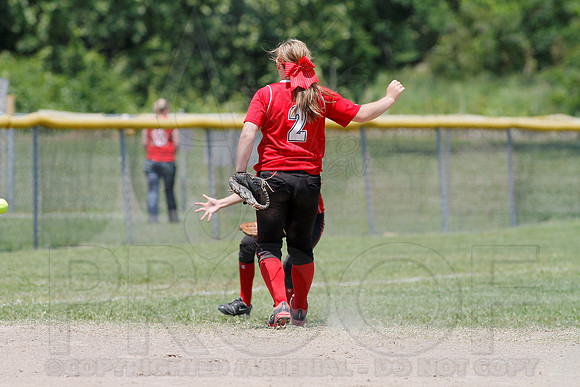 Harmony Grove vs Rivercrest 3A State Playoffs 5-13-13 (© Justin Manning) JWM0113