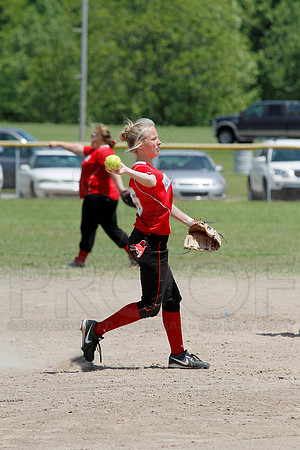 Harmony Grove vs Rivercrest 3A State Playoffs 5-13-13 (© Justin Manning) JWM0157