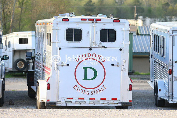 z230401_ArkansasDerbyDay_Manning_0419