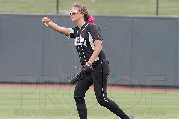 2A Magnet Cove vs. Bigelow- State Softball Finals (Bogle Park) 5-18-13 (© Justin Manning) JWM0013