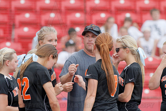 2A Magnet Cove vs. Bigelow- State Softball Finals (Bogle Park) 5-18-13 (© Justin Manning) JWM0042
