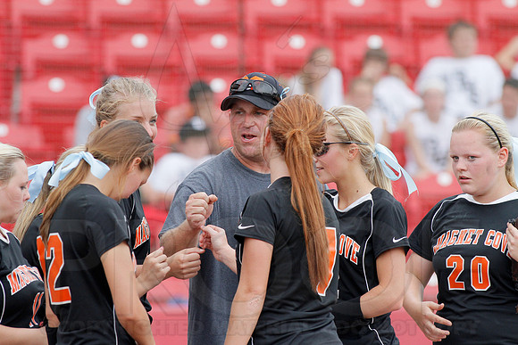 2A Magnet Cove vs. Bigelow- State Softball Finals (Bogle Park) 5-18-13 (© Justin Manning) JWM0043
