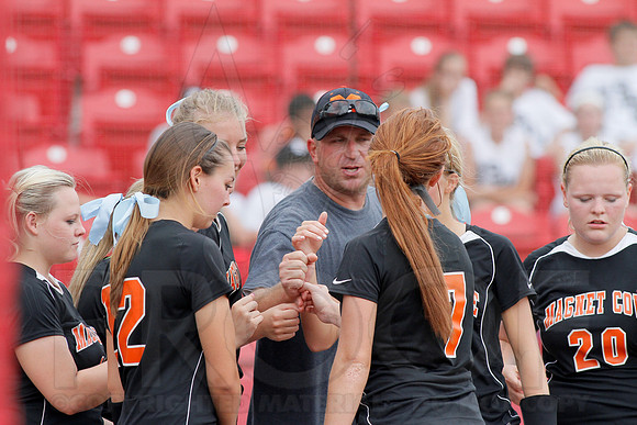 2A Magnet Cove vs. Bigelow- State Softball Finals (Bogle Park) 5-18-13 (© Justin Manning) JWM0044