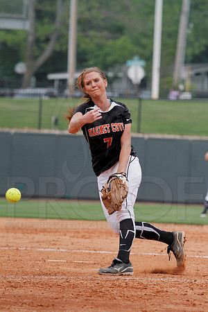 2A Magnet Cove vs. Bigelow- State Softball Finals (Bogle Park) 5-18-13 (© Justin Manning) JWM0062