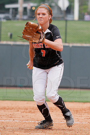 2A Magnet Cove vs. Bigelow- State Softball Finals (Bogle Park) 5-18-13 (© Justin Manning) JWM0066