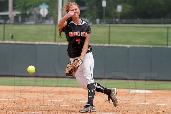 2A Magnet Cove vs. Bigelow- State Softball Finals (Bogle Park) 5-18-13 (© Justin Manning) JWM0088