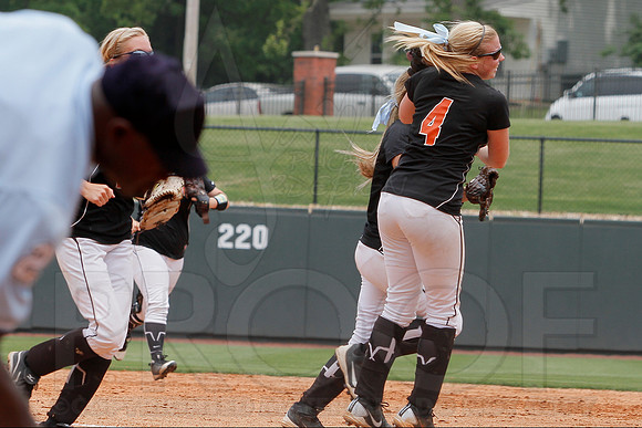 2A Magnet Cove vs. Bigelow- State Softball Finals (Bogle Park) 5-18-13 (© Justin Manning) JWM0109