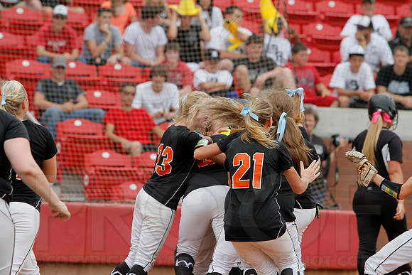 2A Magnet Cove vs. Bigelow- State Softball Finals (Bogle Park) 5-18-13 (© Justin Manning) JWM0153