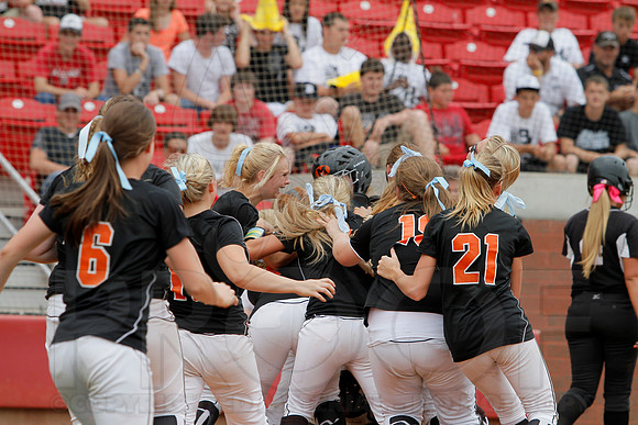2A Magnet Cove vs. Bigelow- State Softball Finals (Bogle Park) 5-18-13 (© Justin Manning) JWM0155