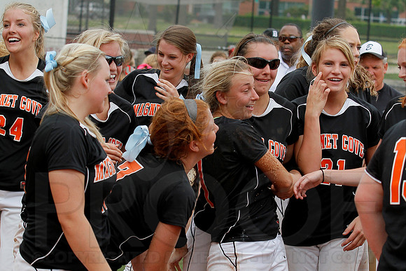 2A Magnet Cove vs. Bigelow- State Softball Finals (Bogle Park) 5-18-13 (© Justin Manning) JWM0177