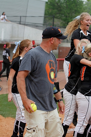 2A Magnet Cove vs. Bigelow- State Softball Finals (Bogle Park) 5-18-13 (© Justin Manning) JWM0178