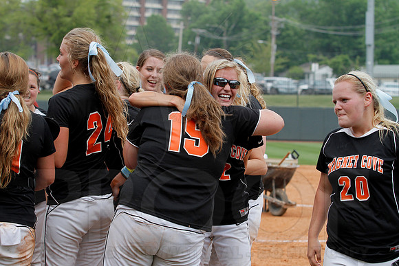 2A Magnet Cove vs. Bigelow- State Softball Finals (Bogle Park) 5-18-13 (© Justin Manning) JWM0184