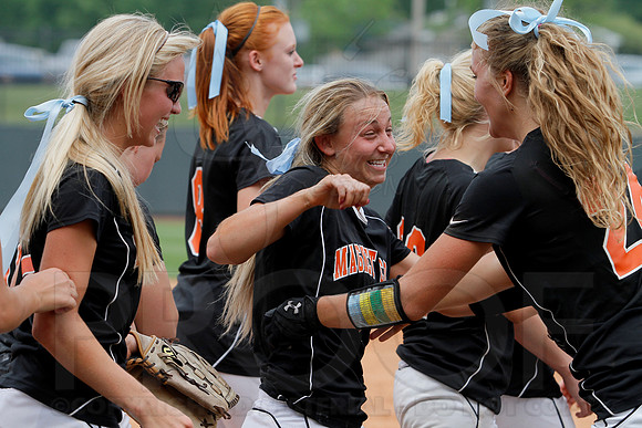 2A Magnet Cove vs. Bigelow- State Softball Finals (Bogle Park) 5-18-13 (© Justin Manning) JWM0188