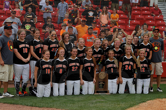 2A Magnet Cove vs. Bigelow- State Softball Finals (Bogle Park) 5-18-13 (© Justin Manning) JWM0207