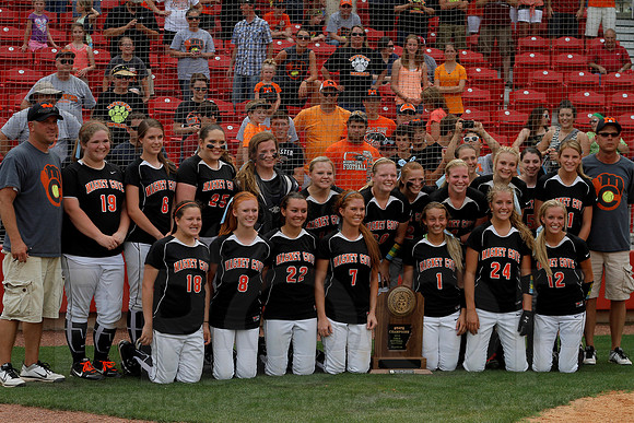 2A Magnet Cove vs. Bigelow- State Softball Finals (Bogle Park) 5-18-13 (© Justin Manning) JWM0209