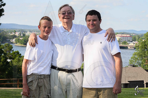 Hughes Family 7-27-13 (© Justin Manning) JWM0049
