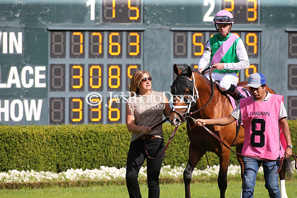 z220402_ArkansasDerbyday_Manning_JWM_1177