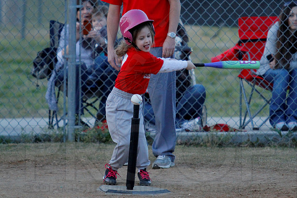 T-ball Angels vs Panthers 3-28-13 (© Justin Manning) JWM0080