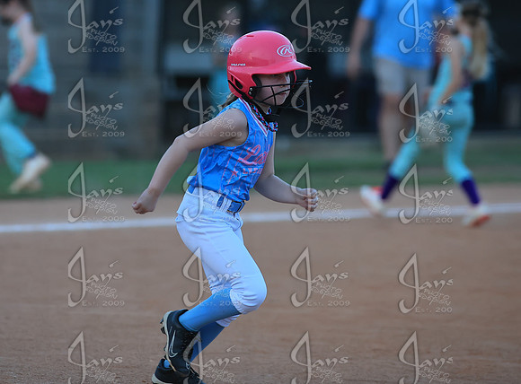 Lady Legends vs. AR Legends 8U 9-21-26_JWM_0022