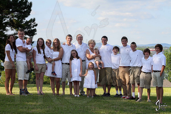 Hughes Family 7-27-13 (© Justin Manning) JWM0046