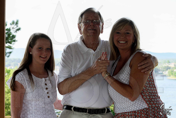 Hughes Family 7-27-13 (© Justin Manning) JWM0069