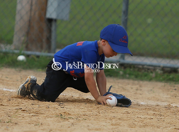 Lil Outlaws vs. The River Rats 5-23-23_JWM_0217_JWM_0044