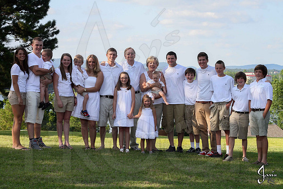 Hughes Family 7-27-13 (© Justin Manning) JWM0040