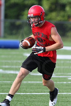 Harmony Grove football practice 2 adays 8-6-13 (© Justin Manning) JWM0025