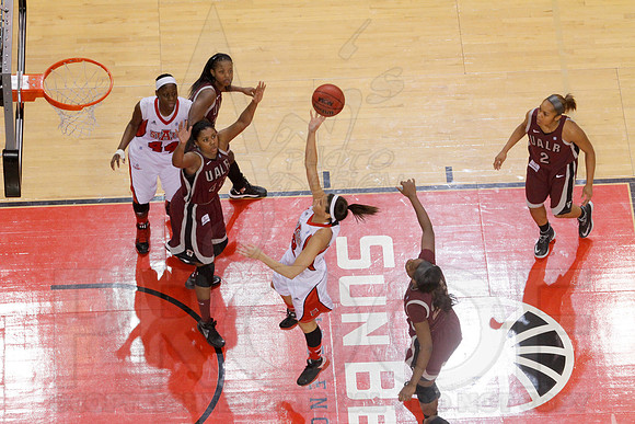 UALR @ Arkansas State Women's Basketball 1-25-14 (©Justin Manning) JWM_0046
