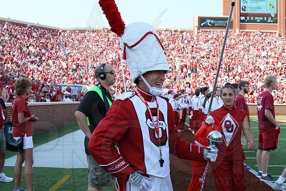 ULM @ OU 8-31-13 (© Justin Manning) JWM0062