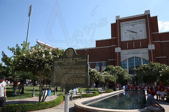 ULM @ OU 8-31-13 (© Justin Manning) JWM0019