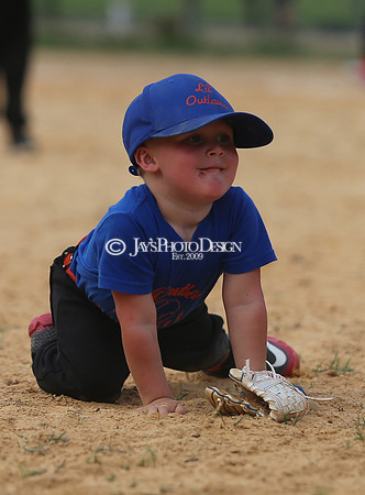 Lil Outlaws vs. The River Rats 5-23-23_JWM_0217_JWM_0054