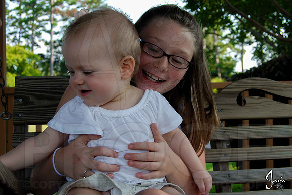Hughes Family 7-27-13 (© Justin Manning) JWM0153