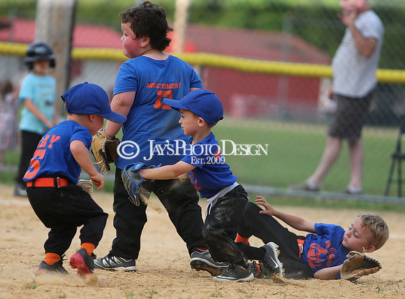Lil Outlaws vs. The River Rats 5-23-23_JWM_0217_JWM_0019