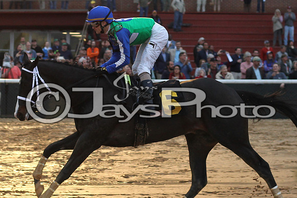 JWM_170116_SmartyJones_00658_manning
