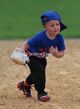 Lil Outlaws vs. The River Rats 5-23-23_JWM_0217_JWM_0005