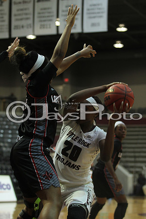 Louisiana Lafayette @ Arkansas-Little Rock Women's Basketball 1-7-2016 (©Justin Manning) JWM_0116
