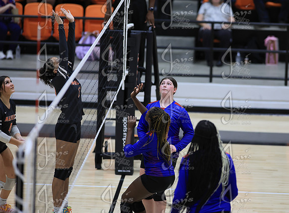 Arkadelphia @ Malvern 8th grade 9-22-26_JWM_0073