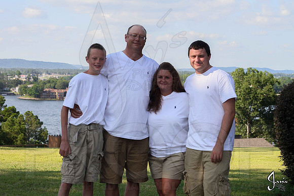 Hughes Family 7-27-13 (© Justin Manning) JWM0016