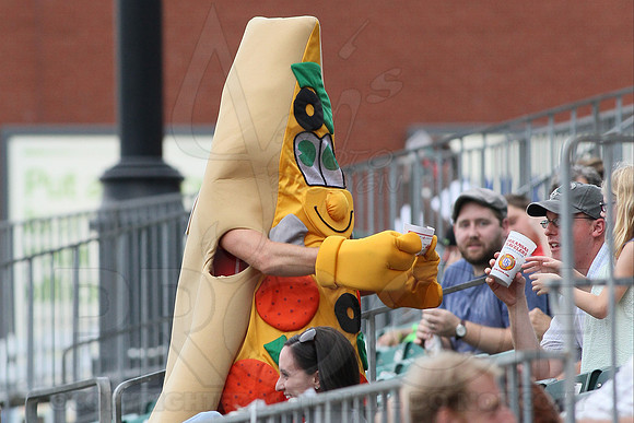 Springfield Cardinals @ Arkansas Travelers 8-4-13 (© Justin Manning) JWM0052
