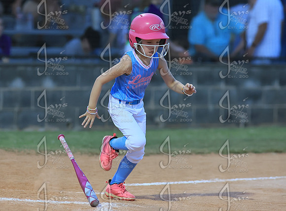 Lady Legends vs. AR Legends 8U 9-21-26_JWM_0109