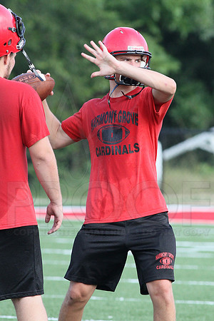 Harmony Grove football practice 2 adays 8-6-13 (© Justin Manning) JWM0005