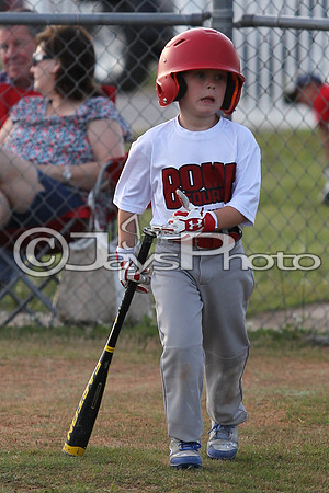 Bomb Squad vs. Cardinals 6-7 year old (Pitching Machine) 5-5-2015 (©Justin Manning) JWM_0123