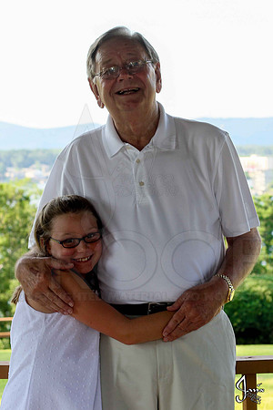 Hughes Family 7-27-13 (© Justin Manning) JWM0079
