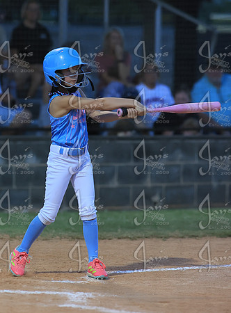 Lady Legends vs. AR Legends 8U 9-21-26_JWM_0149
