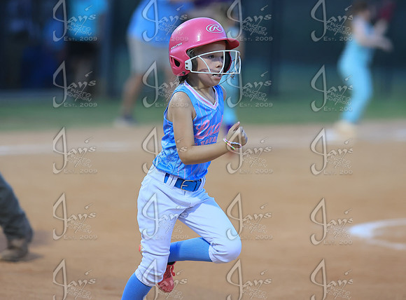 Lady Legends vs. AR Legends 8U 9-21-26_JWM_0117