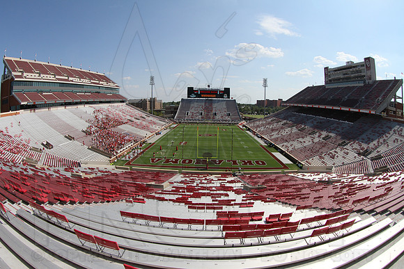 ULM @ OU 8-31-13 (© Justin Manning) JWM0011