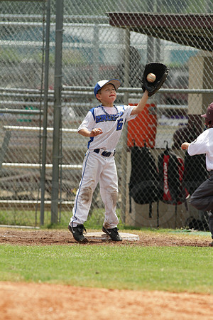 Benton vs. Sylvan Hills 5-6 year old All Stars 7-11-2014 (©Justin Manning) JWM_155