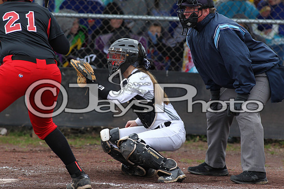Bauxite vs. Brookland softball 3-28-2015 (©Justin Manning) JWM_0188